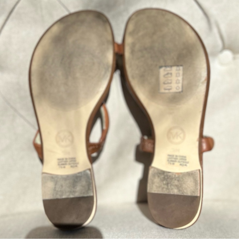 Michael Kors Women's Brown Leather Toe Thong Summer Sandals Shoes 7½ M AQ14L - Picture 11 of 12